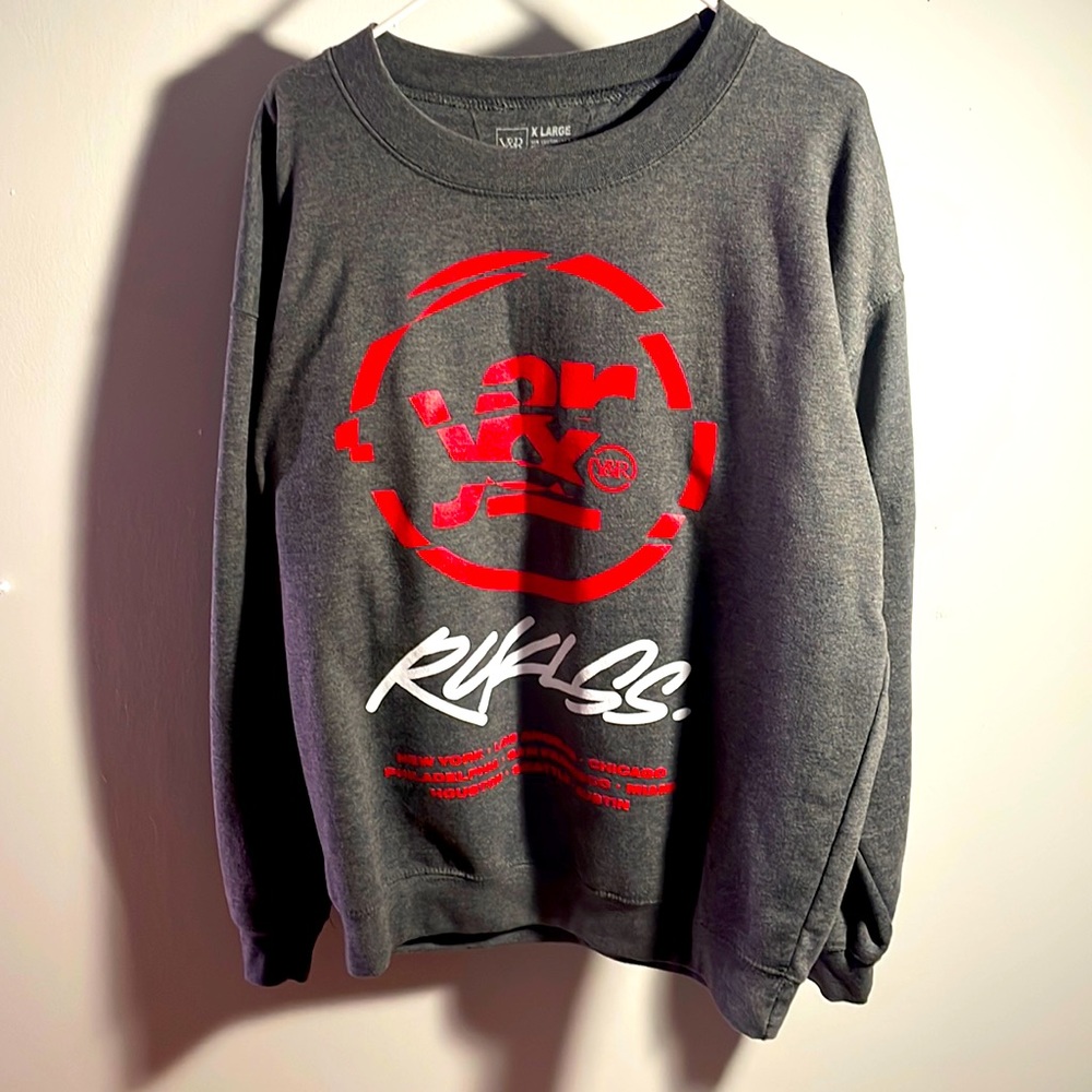 Y&R pullover